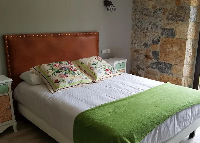 Albarcas Πανδοχείο 2*