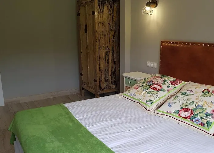 Albarcas 2* La Cavada